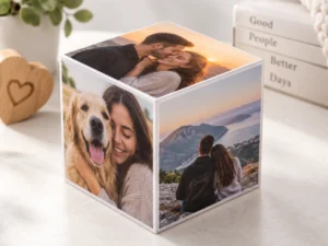 cubo de recuerdos al atardecer